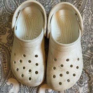 Crocs size 4